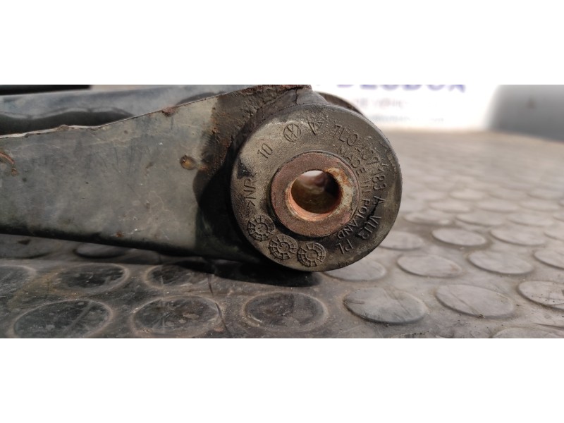 Recambio de brazo derecho inferior trasero para audi q7 (4l) 3.0 v6 24v tdi referencia OEM IAM 7L0505352AA  