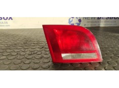 Recambio de piloto porton izquierdo para audi a3 sportback (8p) 2.0 tdi referencia OEM IAM 8P4945093B  