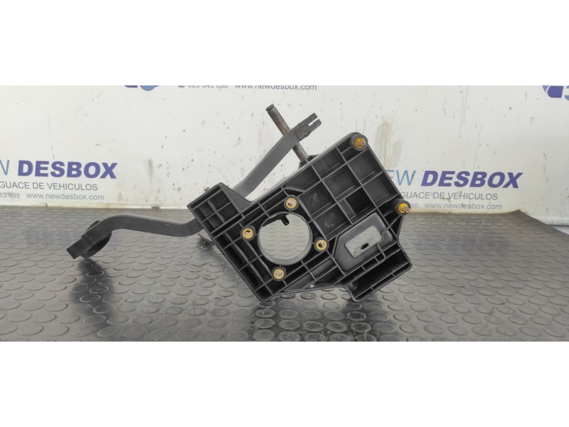 Recambio de pedal freno para peugeot boxer caja cerr. acristalado (rs3200)(230)(´02) 1400 d referencia OEM IAM B847  