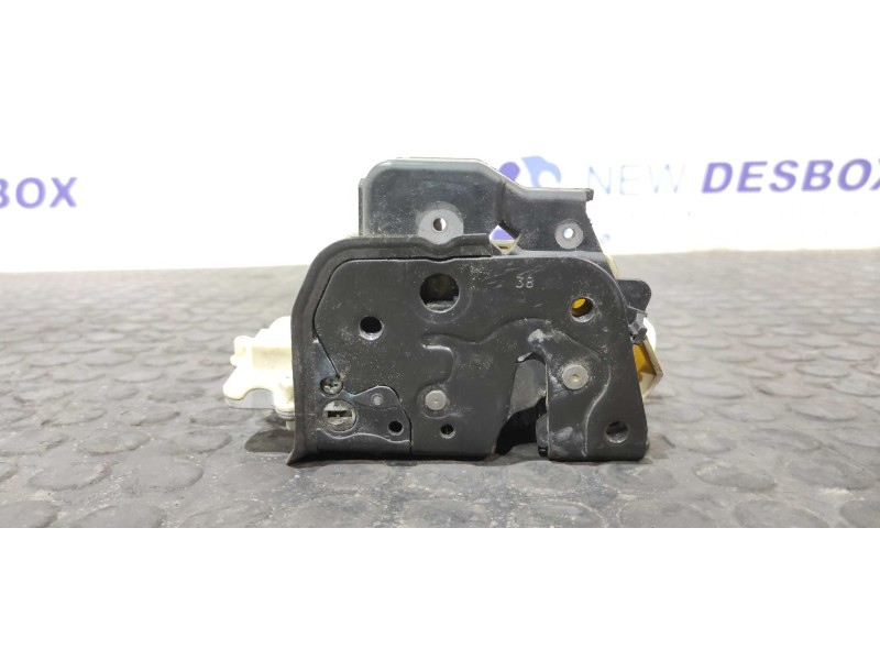 Recambio de cerradura puerta trasera derecha para audi a3 sportback (8p) 2.0 tdi referencia OEM IAM 4F0839016  