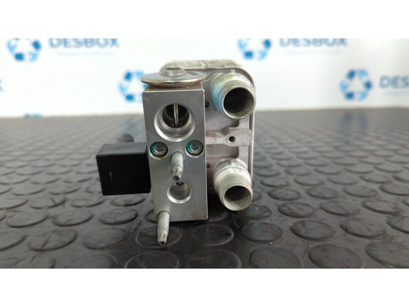 Recambio de condensador / radiador aire acondicionado para citroen e-c4 100kw shine referencia OEM IAM 9831600480  