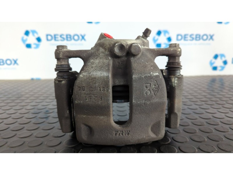 Recambio de pinza de freno delantera izquierda para renault kangoo furgón professional referencia OEM IAM 681CD4  