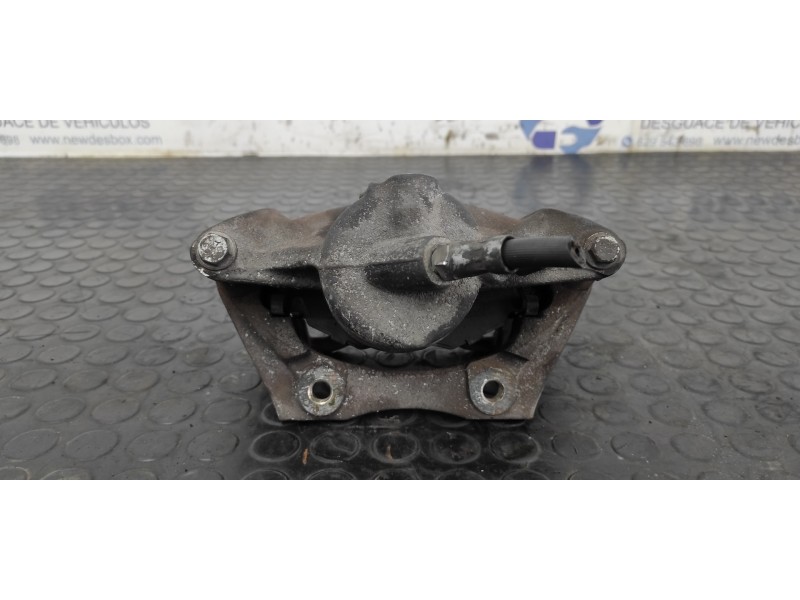 Recambio de pinza de freno delantera derecha para ford mondeo berlina (ge) ambiente plus referencia OEM IAM A0204Y01129  