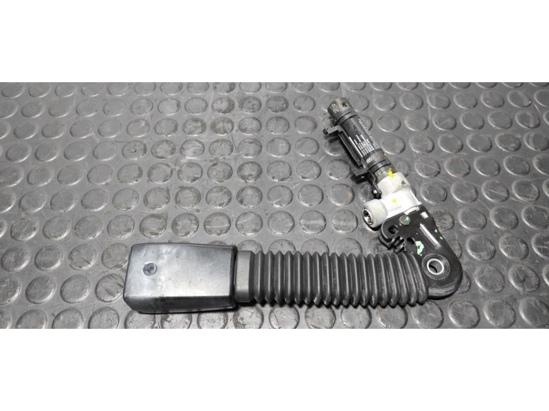 Recambio de enganche cinturon delantero izquierdo para bmw serie 3 compact (e46) 316ti m sport referencia OEM IAM   
