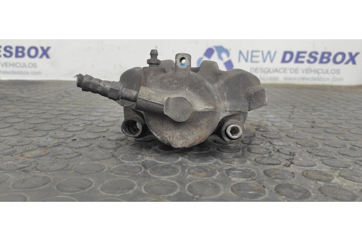 Recambio de pinza de freno delantera derecha para volkswagen lt caja abierta (mod. 1997) lt 28 caja abierta referencia OEM IAM A