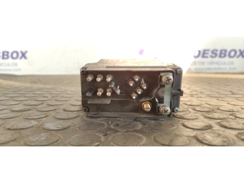 Recambio de caja precalentamiento para volkswagen lt caja abierta (mod. 1997) lt 28 caja abierta referencia OEM IAM 2D0911253A  