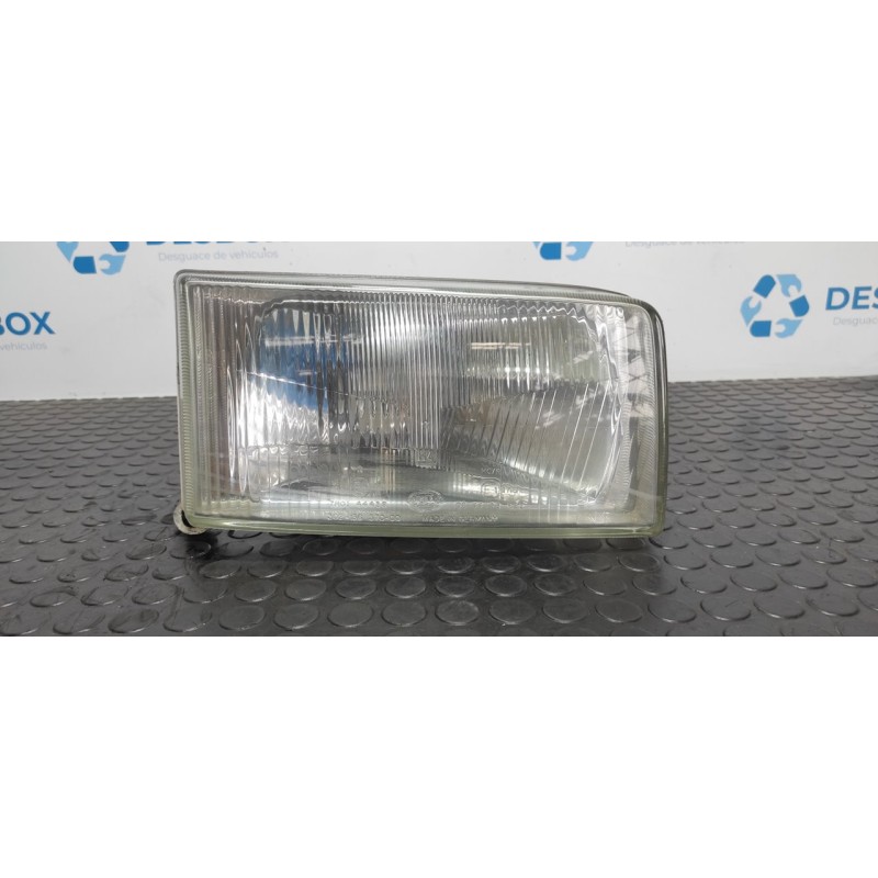 Recambio de faro izquierdo para volkswagen t4 transporter/furgoneta (mod. 1991) caja cerrada referencia OEM IAM 7R0144438  