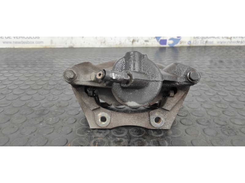 Recambio de pinza de freno delantera izquierda para ford mondeo berlina (ge) ambiente plus referencia OEM IAM 0204AY01128  
