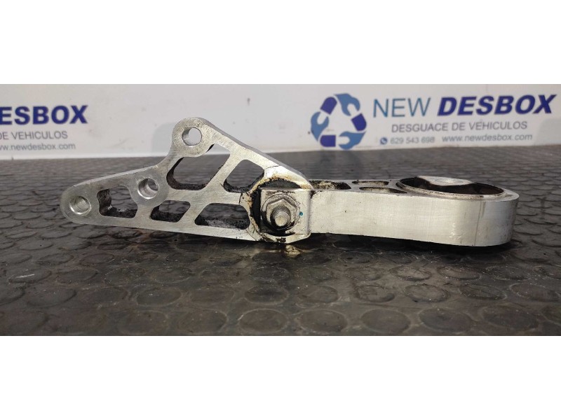 Recambio de soporte cambio para jeep compass ii business 4x2 referencia OEM IAM P68253028AD  