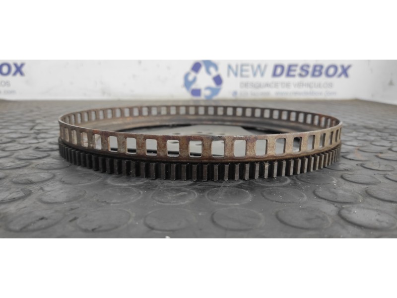 Recambio de volante motor para mercedes-benz clase a (w168) 170 cdi (168.008) referencia OEM IAM 1660320047  