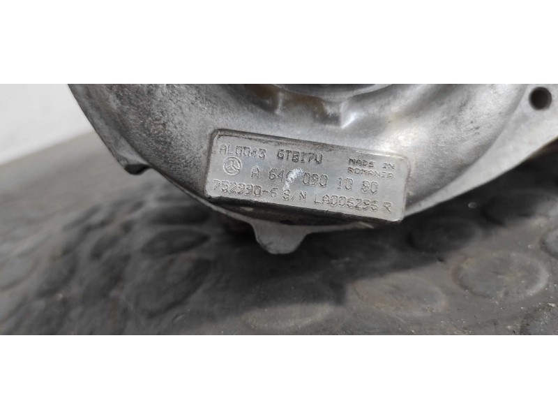 Recambio de turbocompresor para mercedes-benz clase c (w204) berlina 2.2 cdi cat referencia OEM IAM A6460901080  