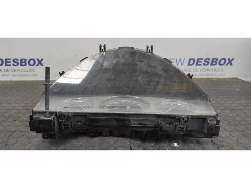 Recambio de cuadro instrumentos para mercedes-benz clase c (w204) berlina 2.2 cdi cat referencia OEM IAM A2045404548  