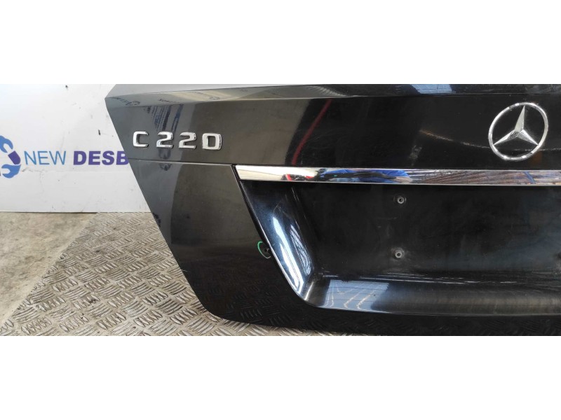 Recambio de porton trasero para mercedes-benz clase c (w204) berlina 2.2 cdi cat referencia OEM IAM   