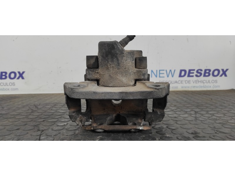 Recambio de pinza de freno delantera izquierda para bmw x5 (e53) 3.0 turbodiesel cat referencia OEM IAM BMW6030E065  