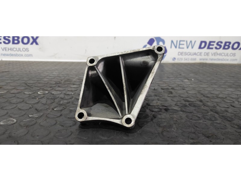 Recambio de soporte motor para bmw x3 (e83) 2.0 16v diesel cat referencia OEM IAM 2211341869801  