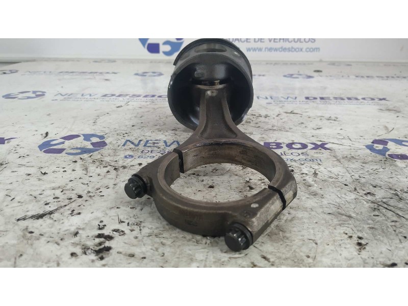 Recambio de piston para land rover range rover sport 3.0 sd v6 cat referencia OEM IAM H268X  