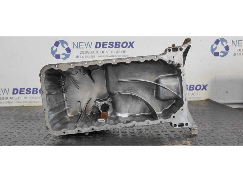 Recambio de carter para mercedes-benz vito mixto 06.2003  111 cdi compacto (639.601) referencia OEM IAM R6460140402  