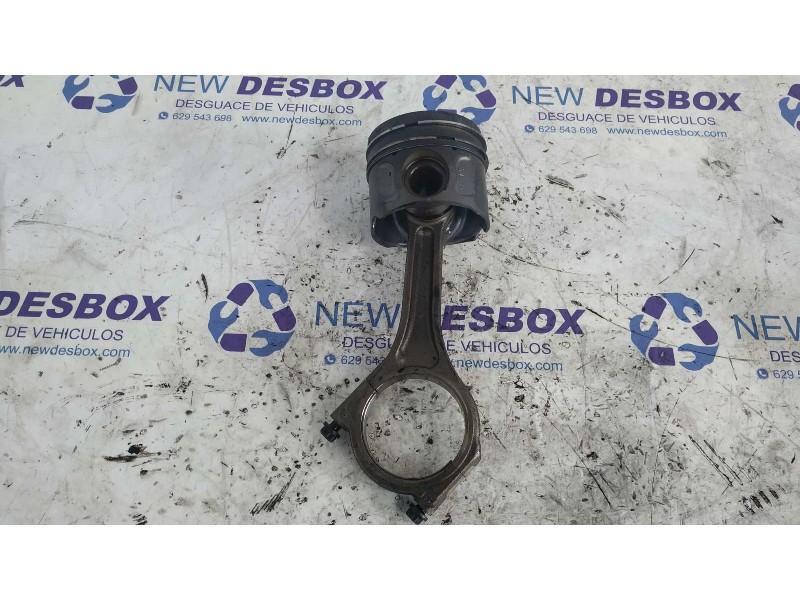 Recambio de piston para land rover range rover sport 3.0 sd v6 cat referencia OEM IAM H268X  