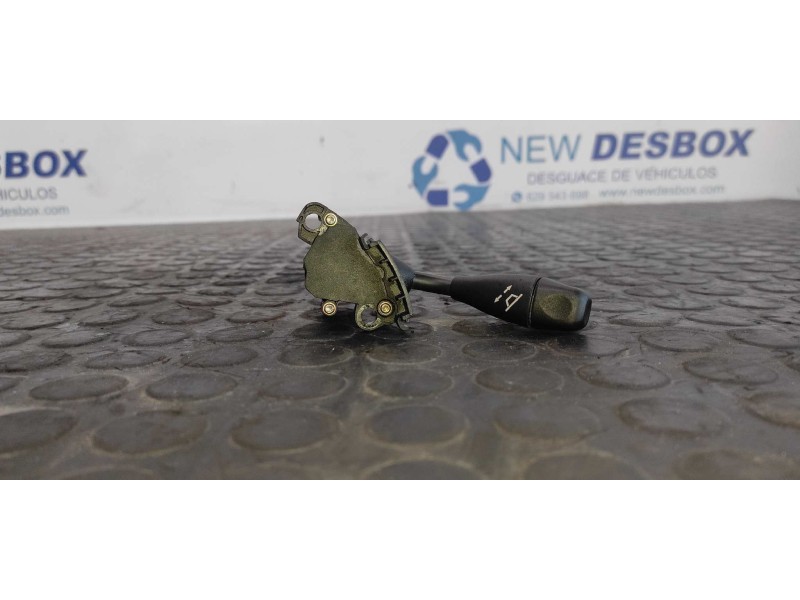 Recambio de mando volante para mercedes-benz clase e (w211) berlina 3.2 cdi cat referencia OEM IAM A0005453022  