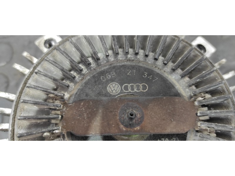 Recambio de ventilador viscoso motor para audi a4 berlina (b5) 1.9 tdi referencia OEM IAM 06B121347  