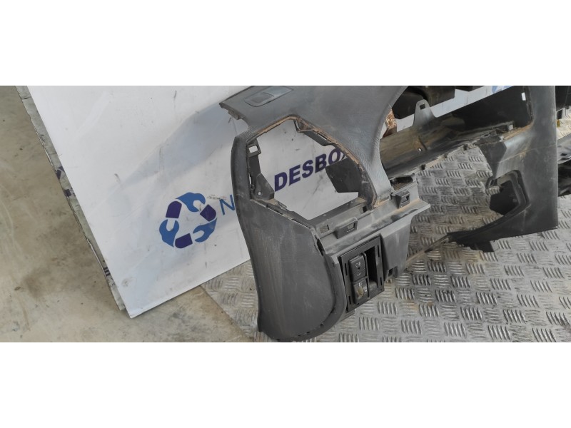 Recambio de salpicadero para suzuki grand vitara 3 puertas sq (gt) 2.0 td básico referencia OEM IAM 7311150J1  
