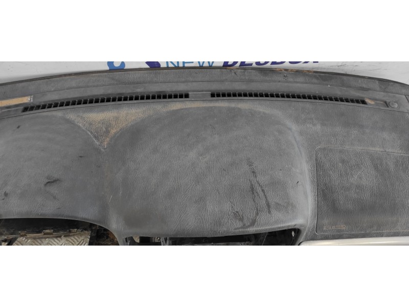 Recambio de salpicadero para suzuki grand vitara 3 puertas sq (gt) 2.0 td básico referencia OEM IAM 7311150J1  