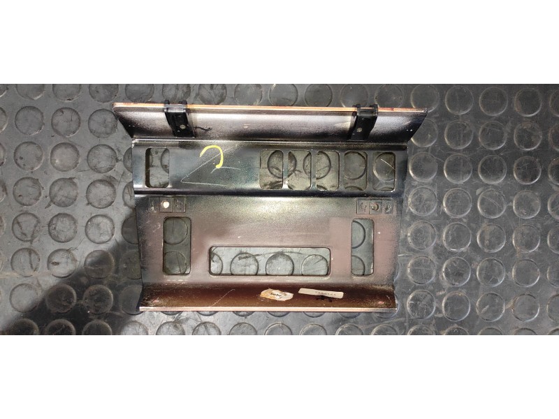 Recambio de moldura para mercedes-benz clase e (w124) berlina d-turbo 250 (124.128) referencia OEM IAM 1246830068  