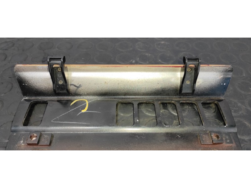 Recambio de moldura para mercedes-benz clase e (w124) berlina d-turbo 250 (124.128) referencia OEM IAM 1246830068  