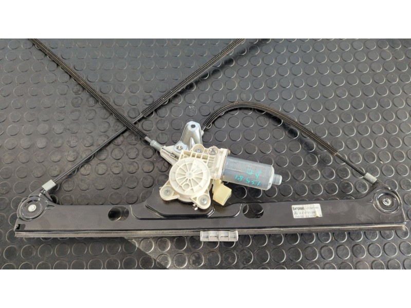 Recambio de elevalunas delantero derecho para mercedes-benz vaneo (w414) furgoneta compacta cdi (414.700) referencia OEM IAM A41