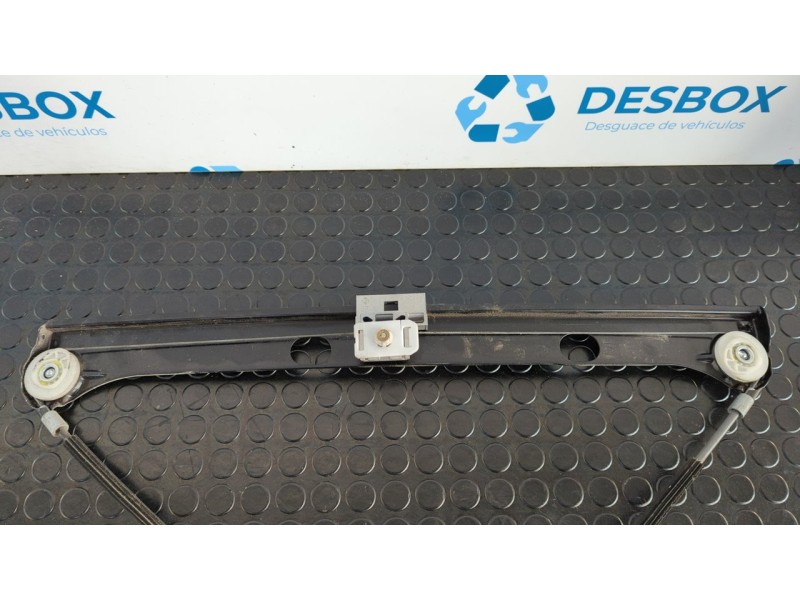 Recambio de elevalunas delantero derecho para mercedes-benz vaneo (w414) furgoneta compacta cdi (414.700) referencia OEM IAM A41