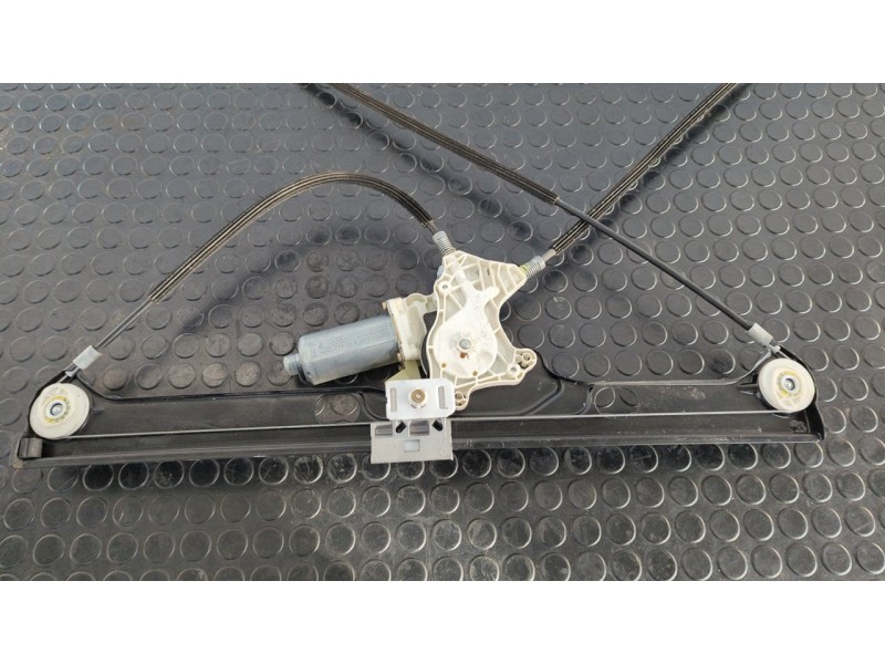 Recambio de elevalunas delantero derecho para mercedes-benz vaneo (w414) furgoneta compacta cdi (414.700) referencia OEM IAM A41