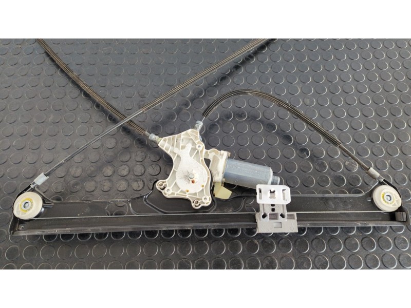 Recambio de elevalunas delantero izquierdo para mercedes-benz vaneo (w414) furgoneta compacta cdi (414.700) referencia OEM IAM A