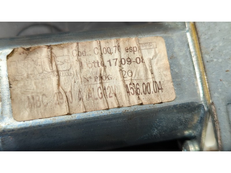 Recambio de elevalunas delantero izquierdo para mg rover serie 200 (rf) 214 si (3-ptas.) referencia OEM IAM MBC2950  