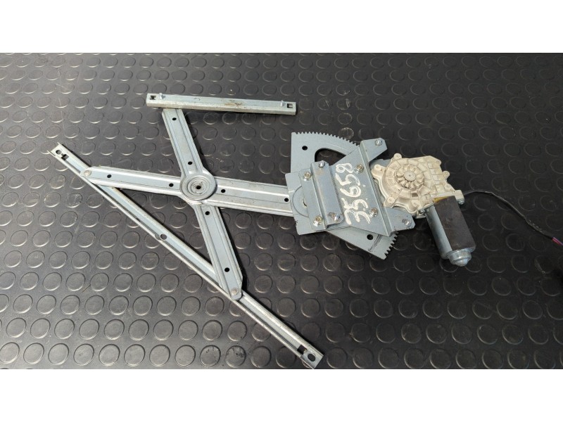 Recambio de elevalunas delantero izquierdo para mg rover serie 200 (rf) 214 si (3-ptas.) referencia OEM IAM MBC2950  
