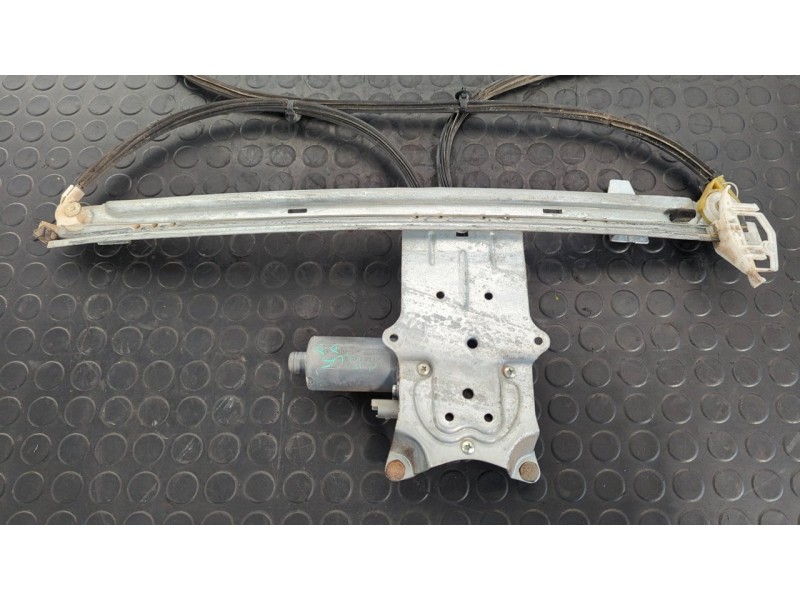 Recambio de elevalunas delantero derecho para citroen xsara picasso 1.6 hdi 110 exclusive referencia OEM IAM 0130821762  