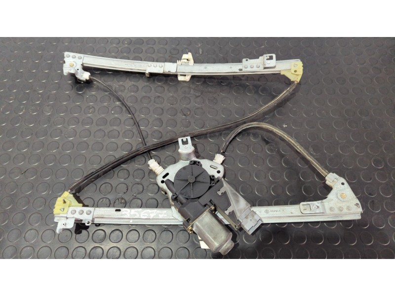 Recambio de elevalunas delantero derecho para citroen xsara berlina 1.6 16v cat (nfu / tu5jp4) referencia OEM IAM 964380  