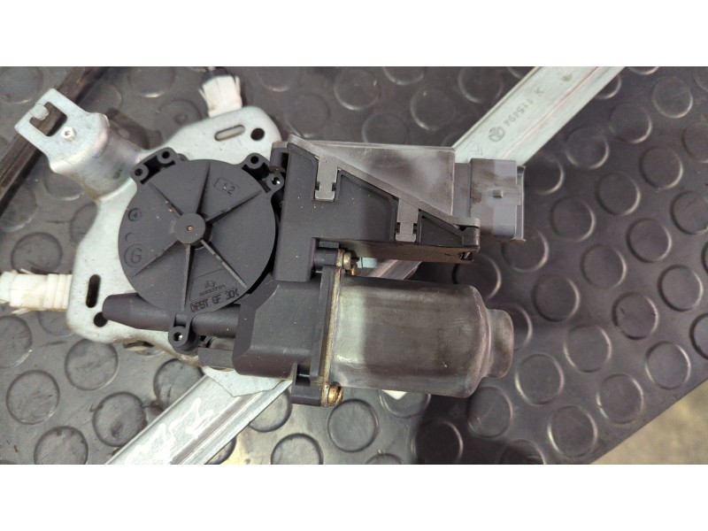 Recambio de elevalunas delantero derecho para citroen xsara berlina 1.6 16v cat (nfu / tu5jp4) referencia OEM IAM 964380  