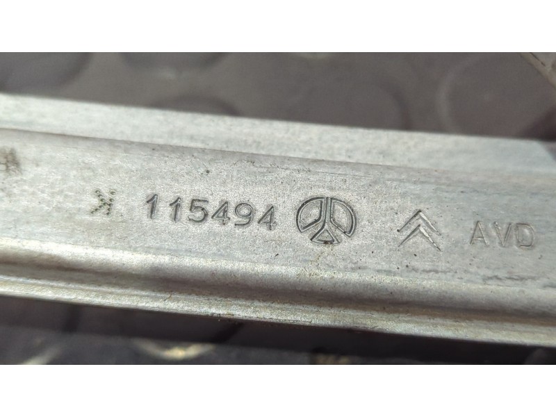 Recambio de elevalunas delantero derecho para citroen xsara berlina 1.6 16v cat (nfu / tu5jp4) referencia OEM IAM 964380  