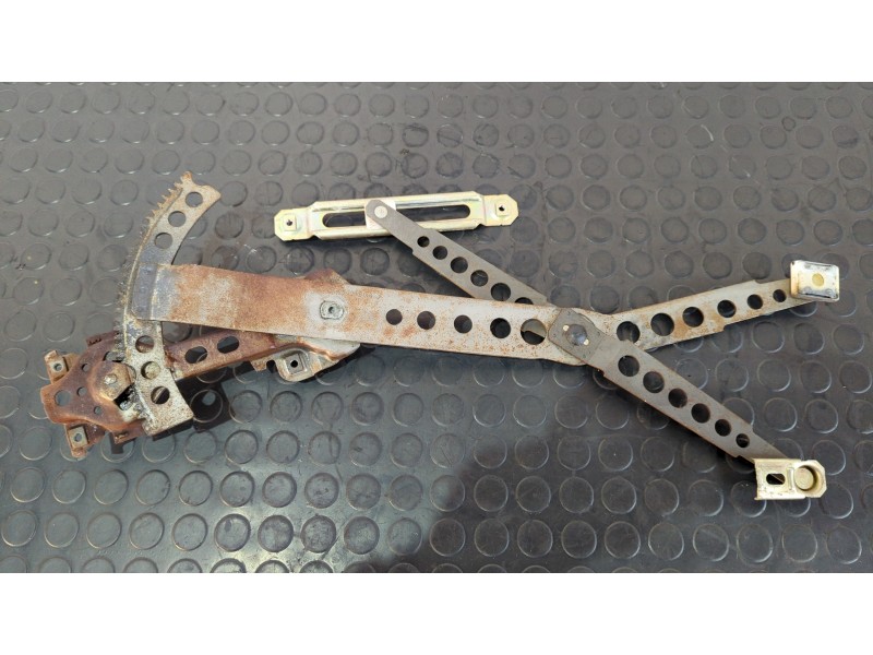 Recambio de elevalunas delantero izquierdo para mercedes-benz clase s (w126) berlina+coupe se 500 referencia OEM IAM 1267200146 