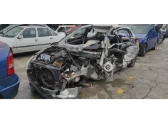 peugeot 206 berlina del año 2002 2