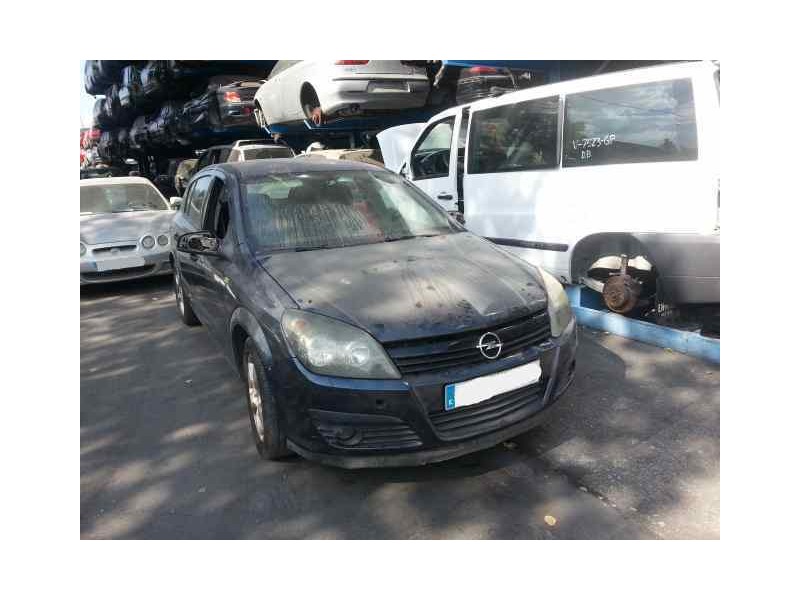 opel astra h berlina del año 2005