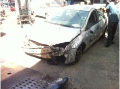 ford focus berlina (cap) del año 2004