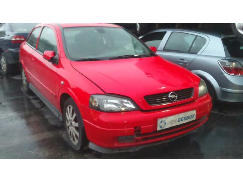 opel astra g berlina del año 2003