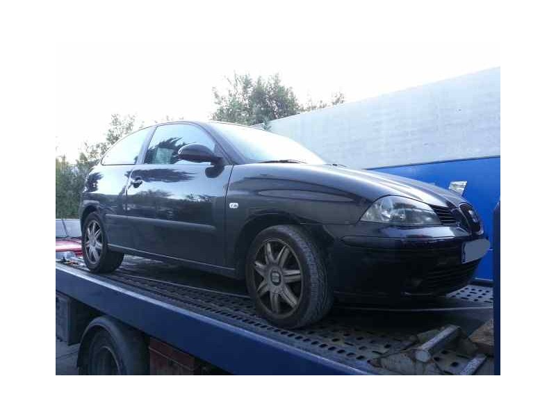 seat ibiza (6l1) del año 2003