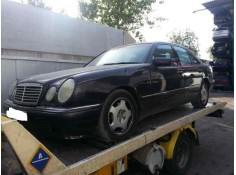 mercedes-benz clase e (w210) berlina del año 1997