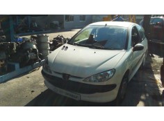 peugeot 206 berlina del año 2003 2