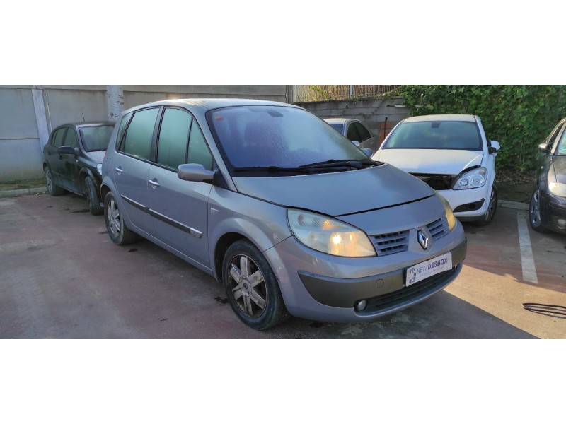 renault scenic ii del año 2004