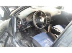 volkswagen golf iv berlina (1j1) del año 2000 2