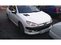 peugeot 206 berlina del año 2000 2