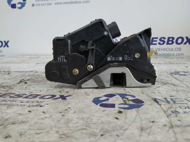 Recambio de cerradura puerta trasera izquierda para bmw serie 3 berlina (e46) 1.9 cat referencia OEM IAM 033  